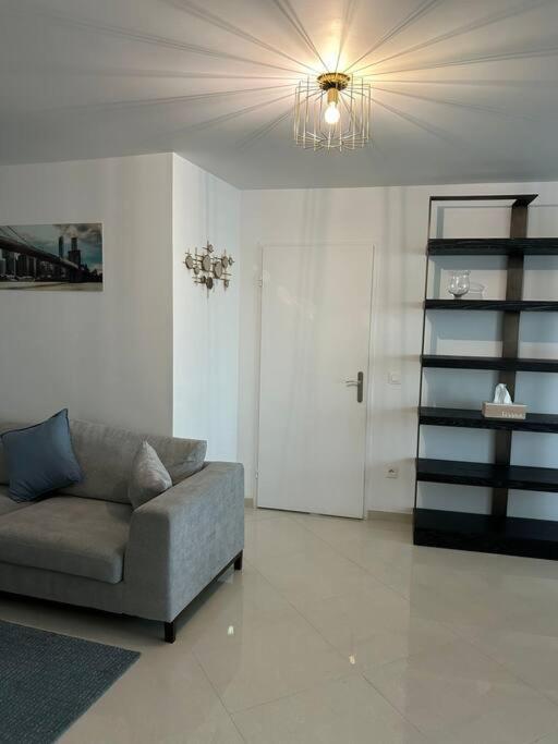 Apartment 10 Mn De Paris Et 5 Mn Du Terminus Paris-bauvais Saint-Denis (Seine-Saint-Denis)